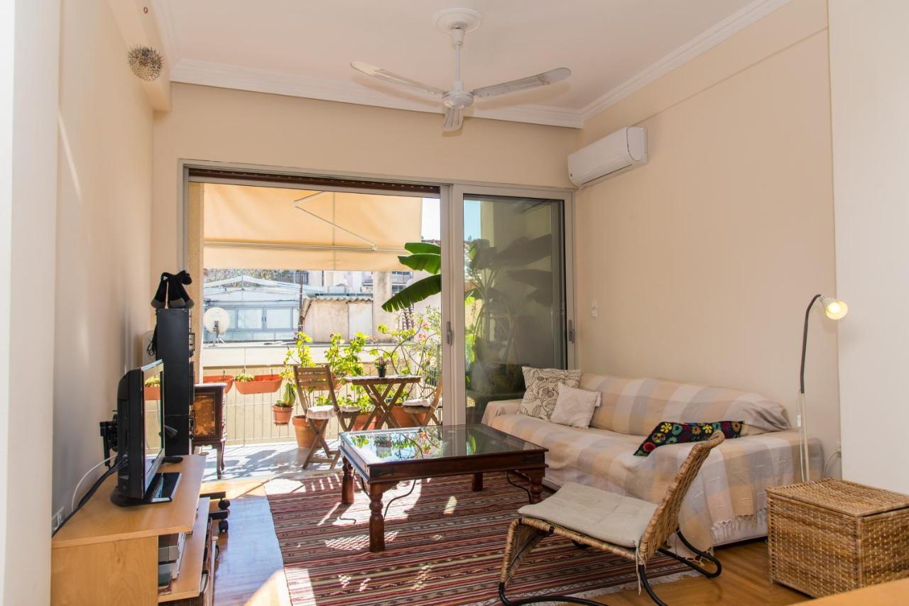2 Bedroom Apartment At The Historical Center, View To Acropolis Athén Kültér fotó