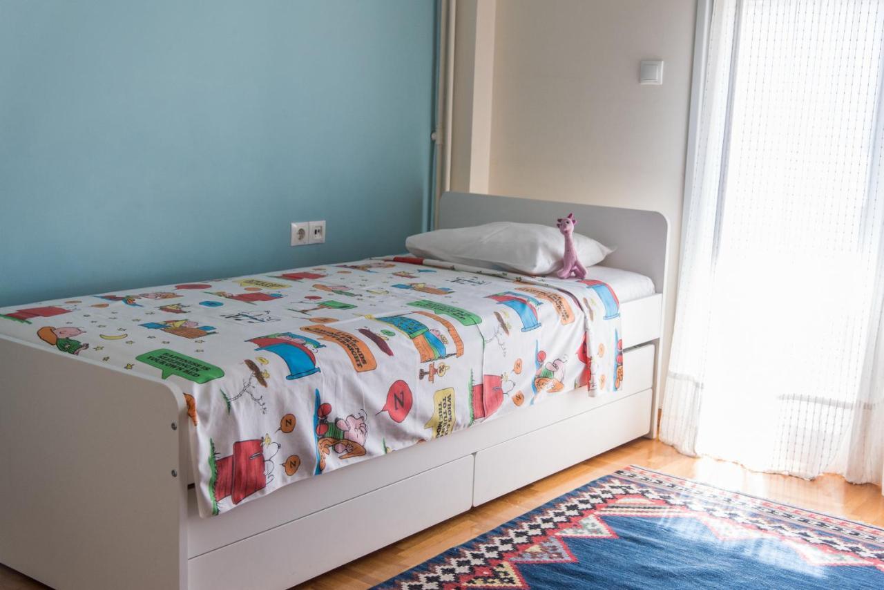2 Bedroom Apartment At The Historical Center, View To Acropolis Athén Kültér fotó