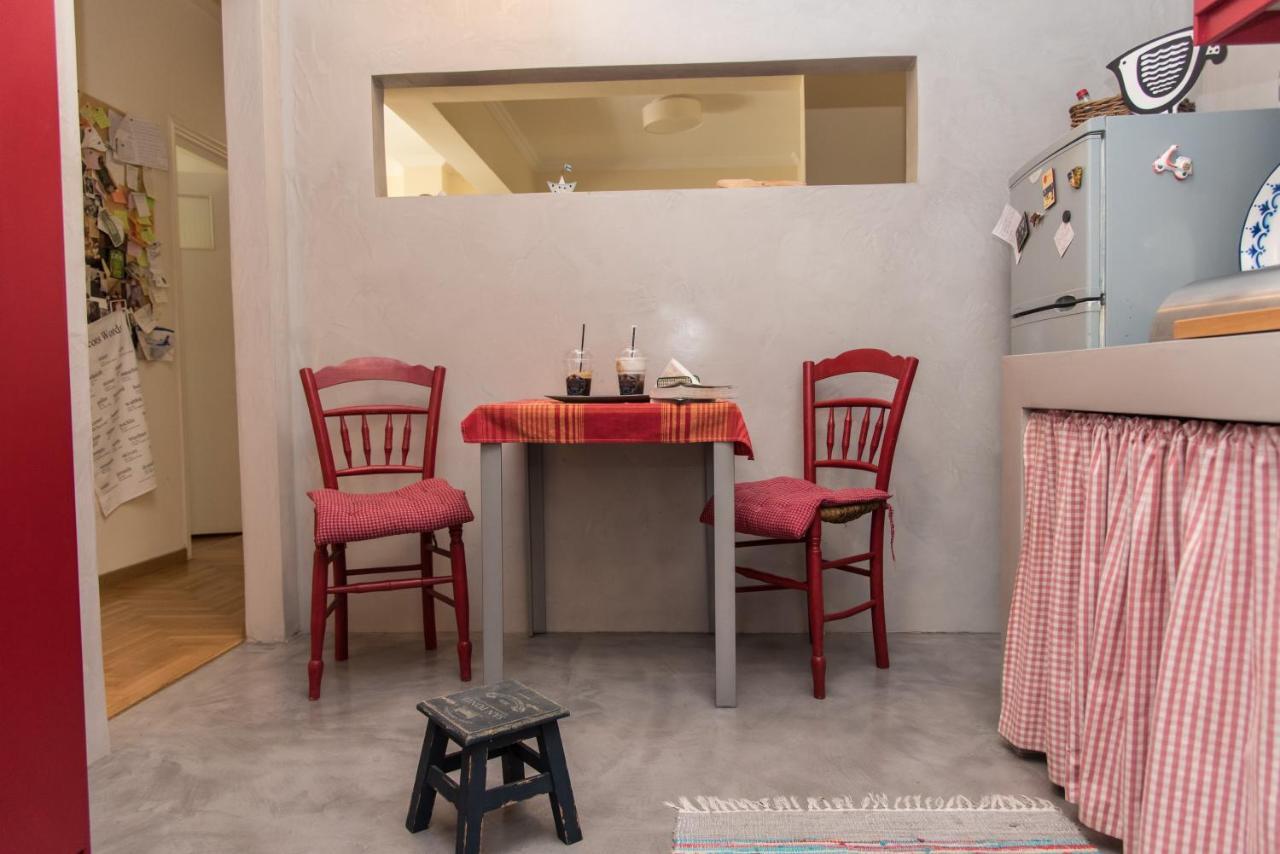 2 Bedroom Apartment At The Historical Center, View To Acropolis Athén Kültér fotó