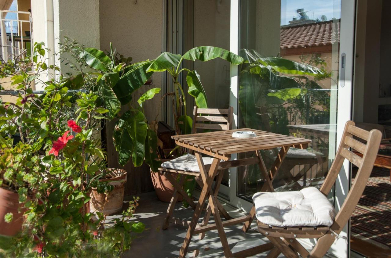2 Bedroom Apartment At The Historical Center, View To Acropolis Athén Kültér fotó